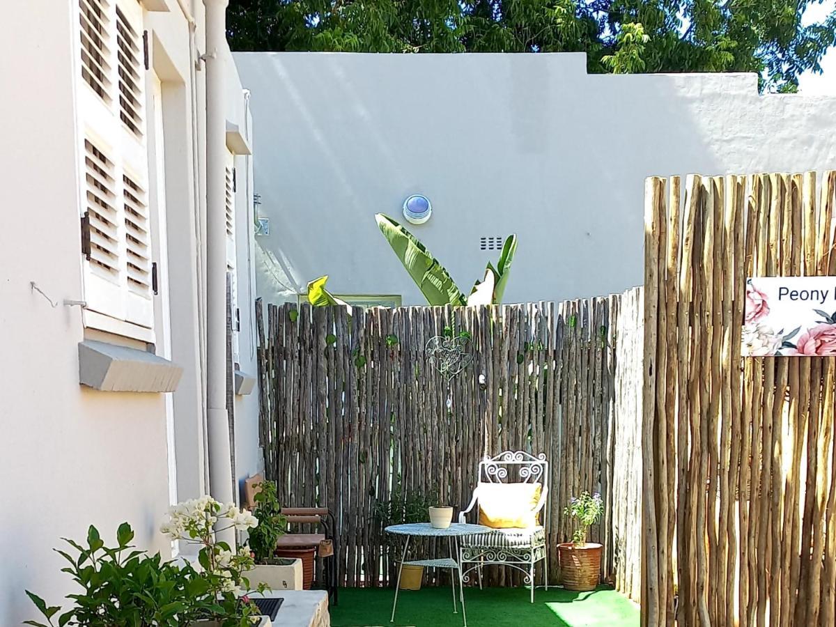 Peony Luxury Room With Wifi And Own Entrance Stellenbosch Exterior foto